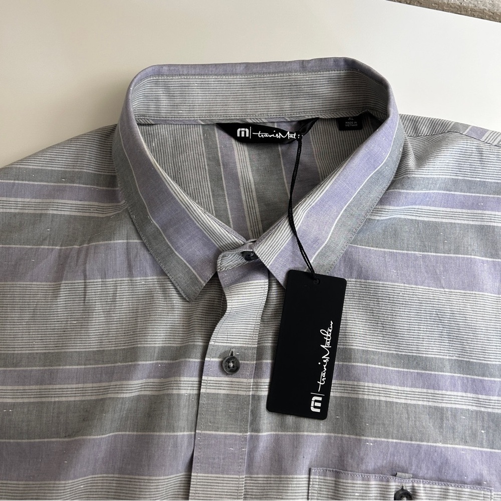 New with defect - Travis Mathew FIST BUMP Size XL Button Down Gray Striped - Picture 6 of 8